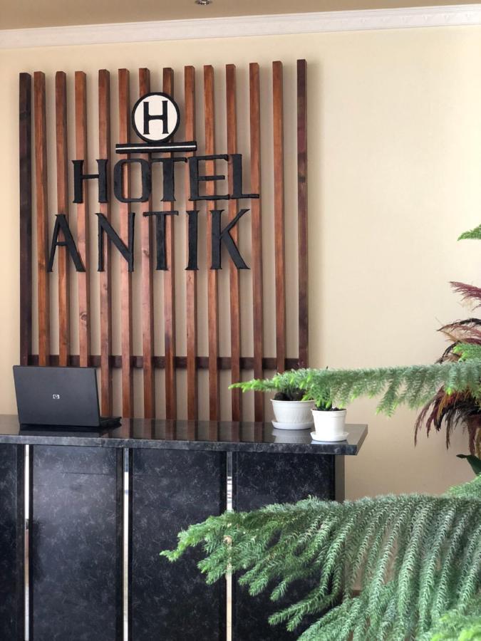 Hotel Antik Golem  Exteriör bild